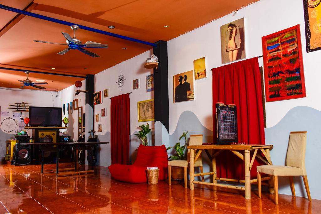 קופנגן The Wanderlust Hostel מראה חיצוני תמונה