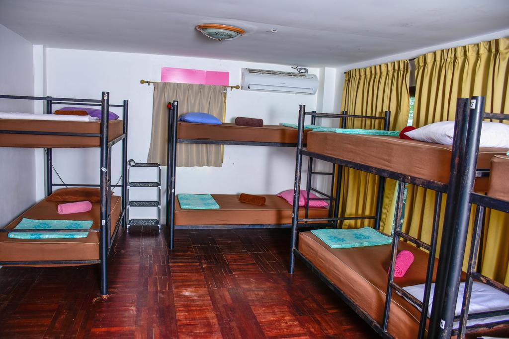 קופנגן The Wanderlust Hostel מראה חיצוני תמונה